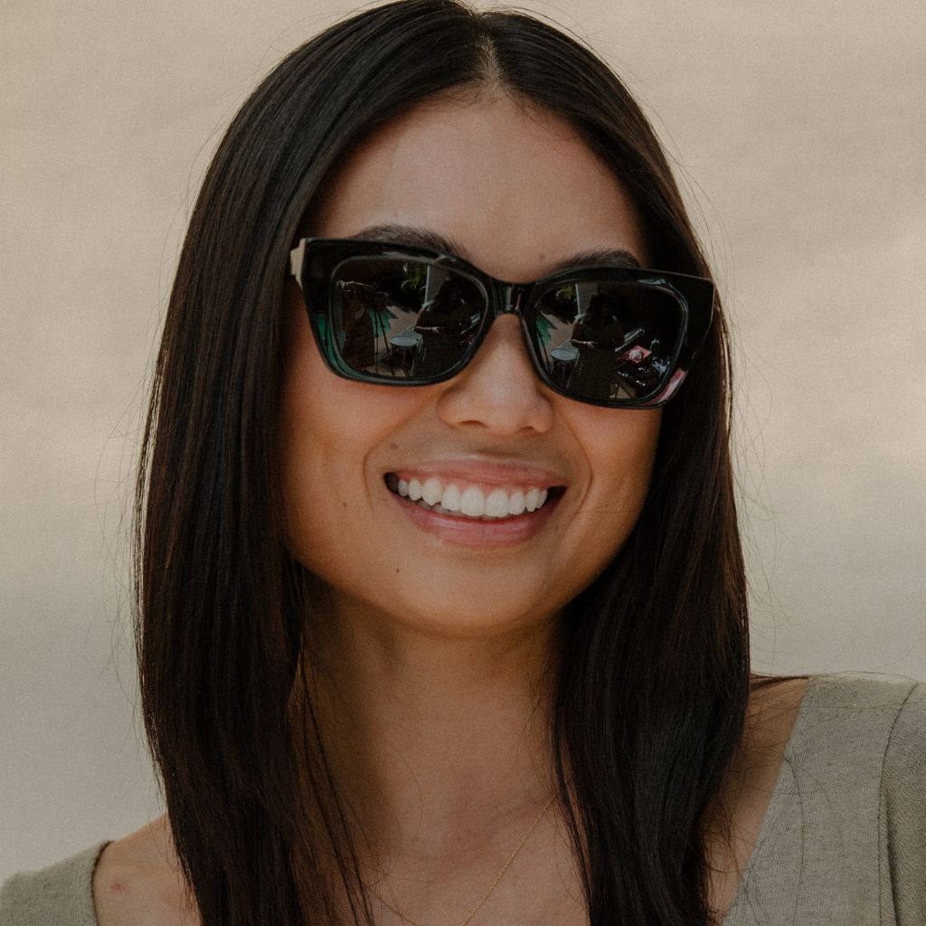 #color_Black Lava with Polarized Gray Lenses