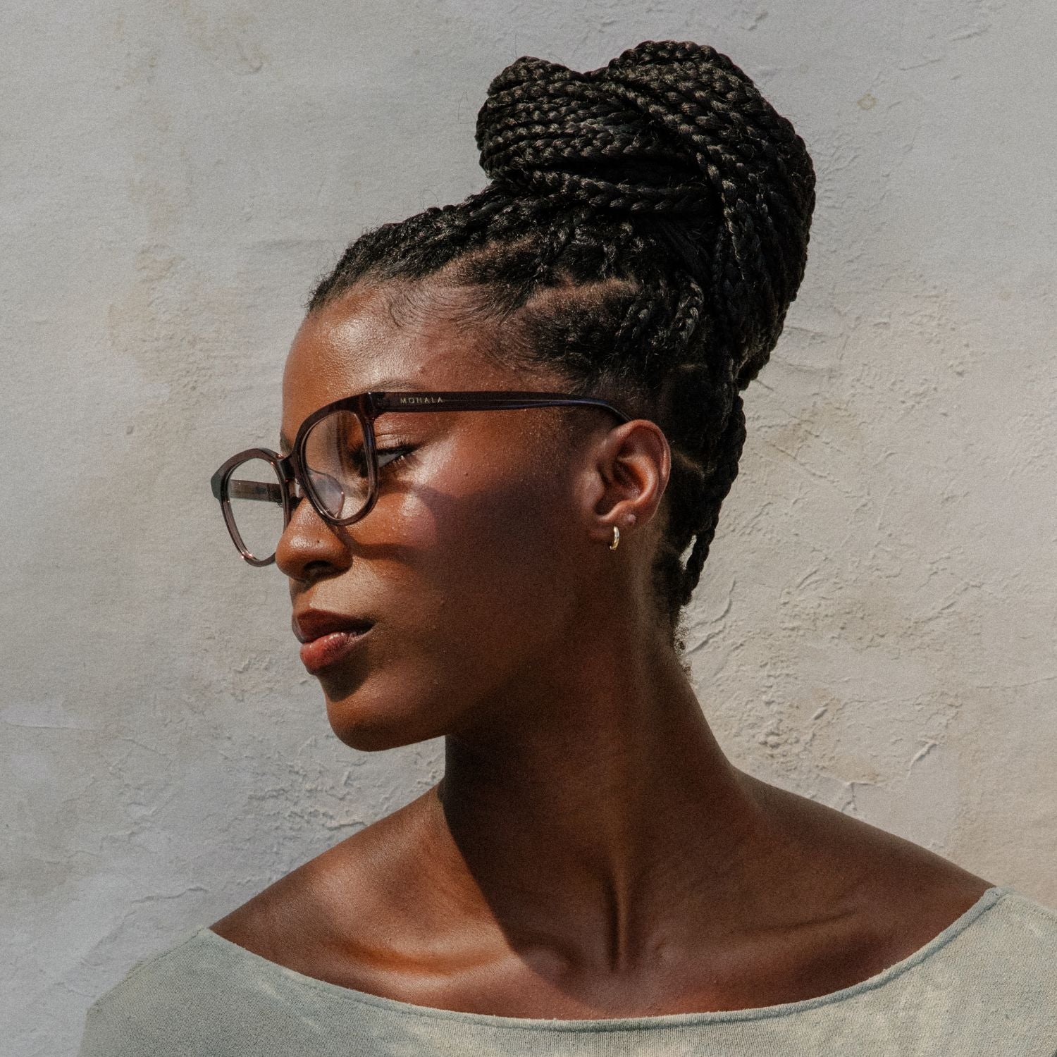 #color_Caribbean Conch