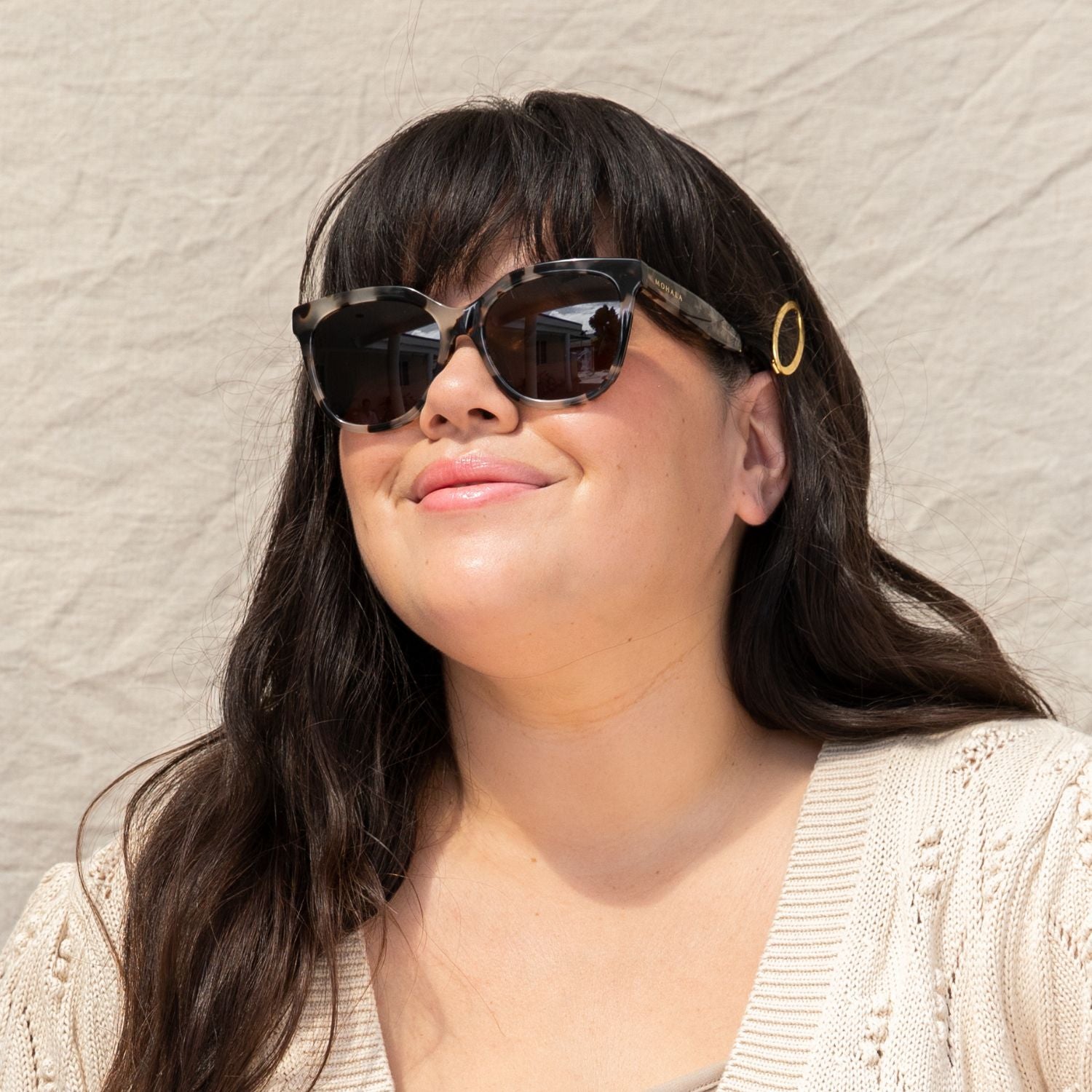 visible:Jessica has a round face shape, extra wide face width, med nose bridge:black #color_Havana Tortoise with Polarized Tan Lenses