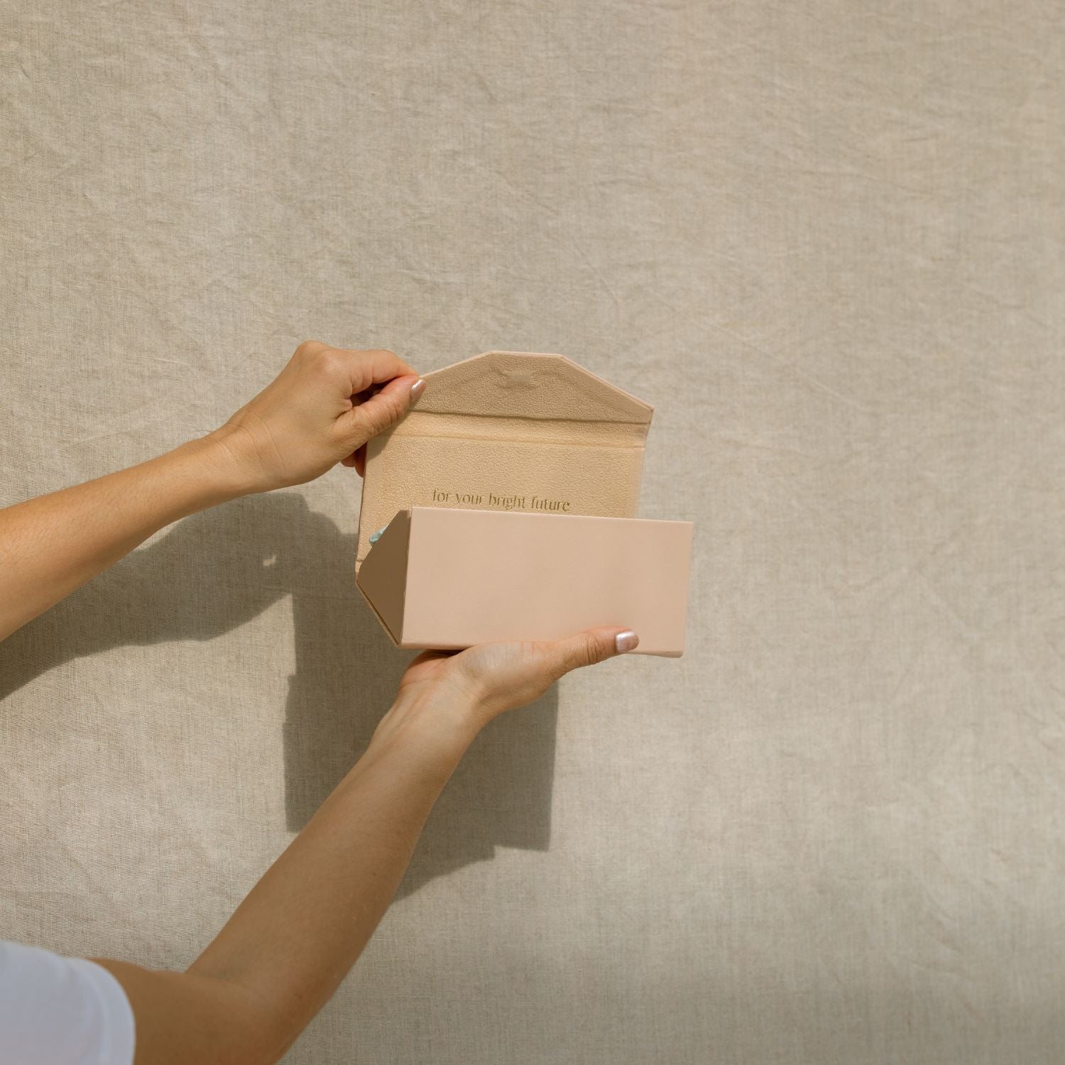 Vegan Leather Collapsible Case in Sand