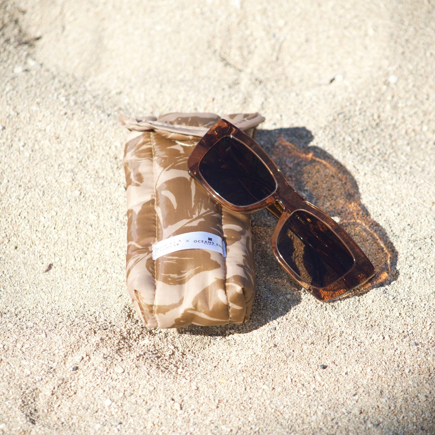 Oceans End x Mohala Soft Case in Sand