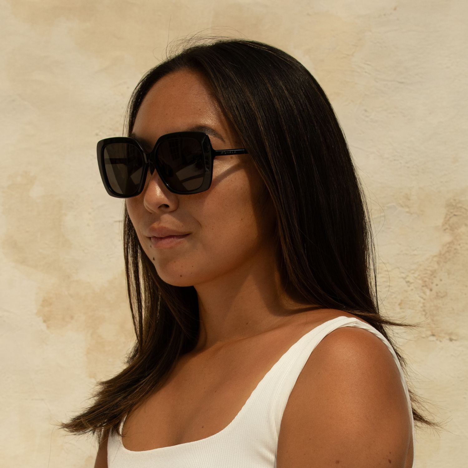 #color_Black Lava ContourBridge™ with Polarized Gray Lenses