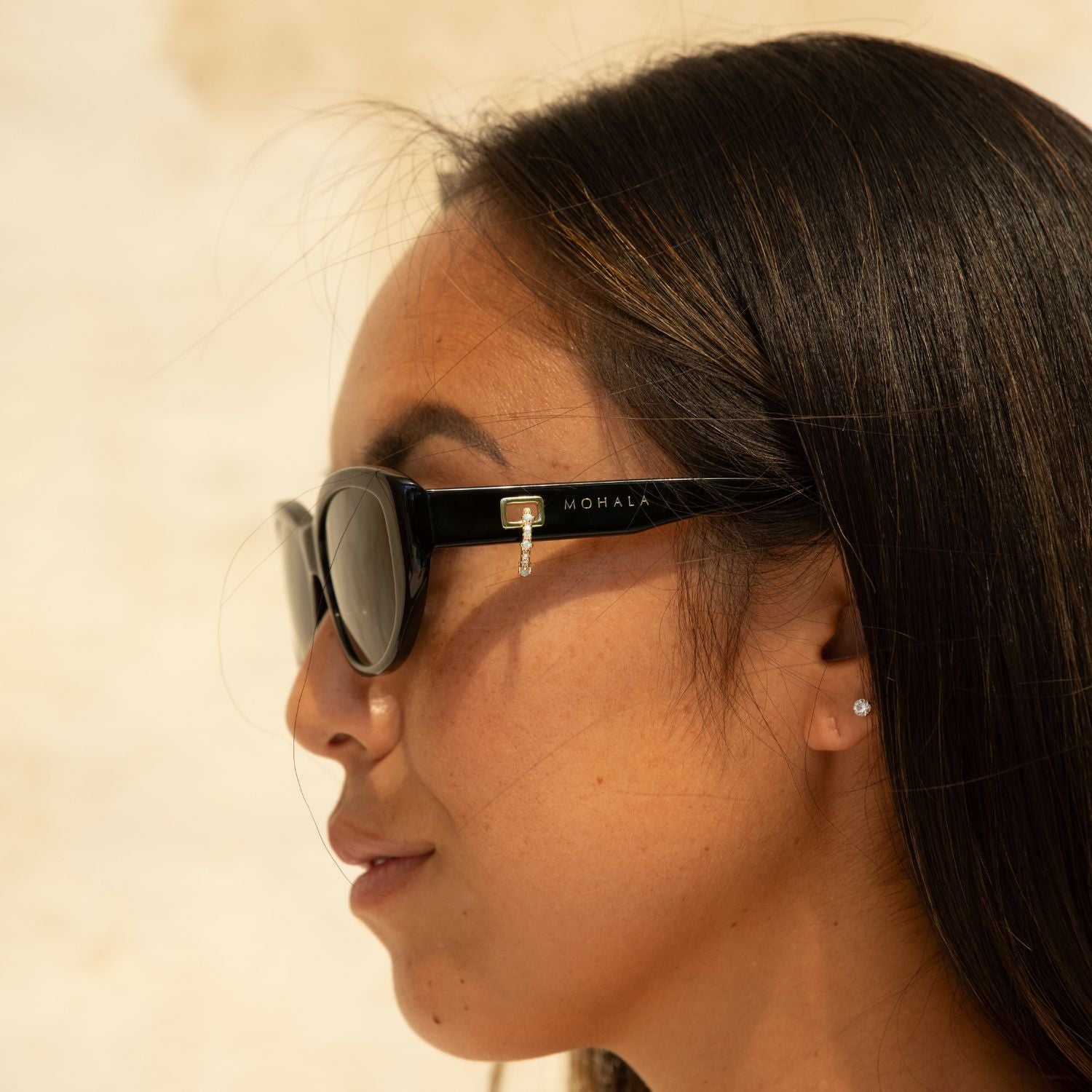 #color_Black Lava with Polarized Gray Lenses