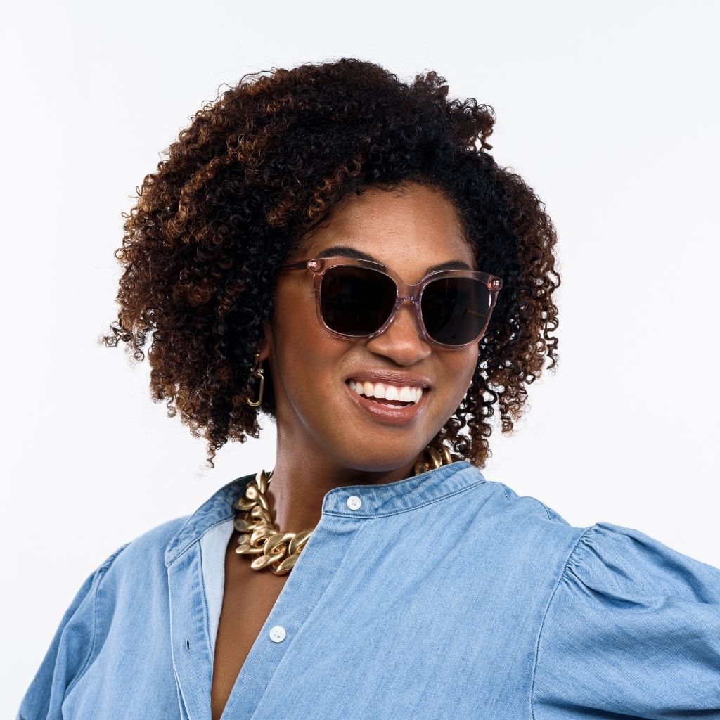 visible:Bri has an oval face, wide width, med skin tone with warm undertones:black #color_Lilac Quartz with Polarized Gray Lens