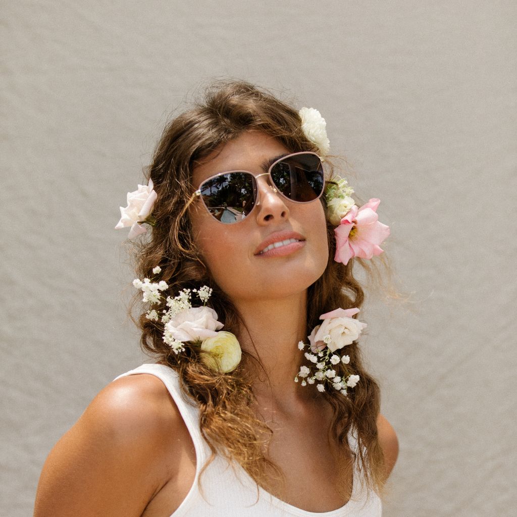 Flower Sunglasses White – Pigment